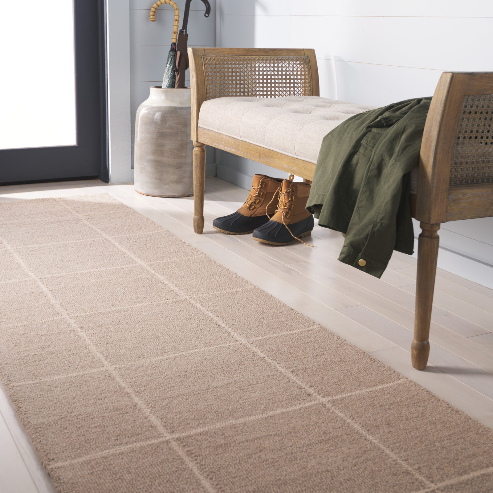  300 Hand Tufted Wool/Cotton with Latex Geometric Rug in Beige, Runner 2'3" x 8'