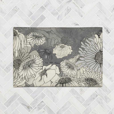 Tapis en chenille fleurs sur fond gris