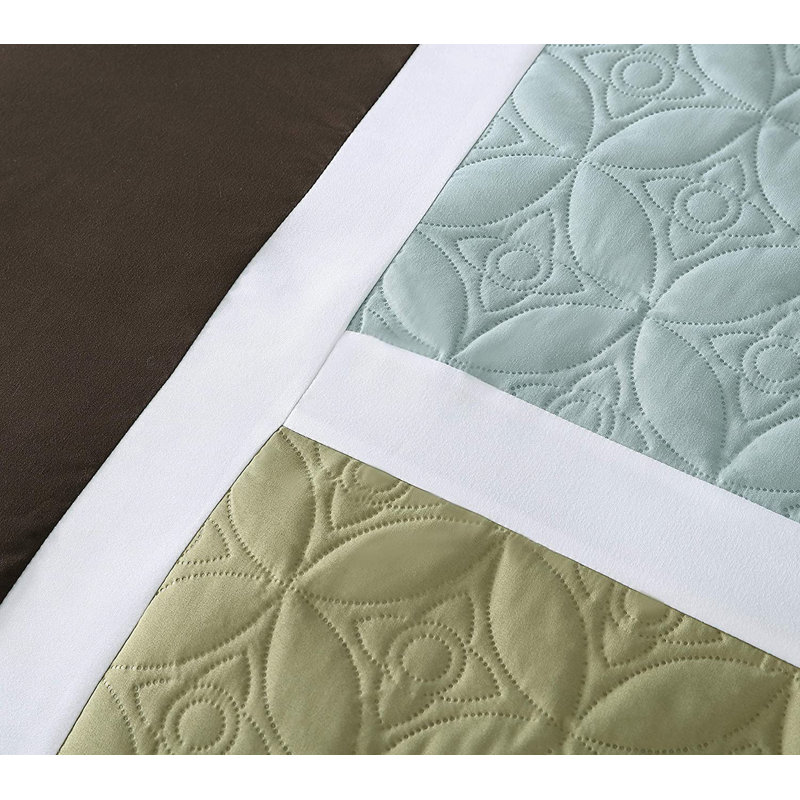 Upland Patchwork 7 Piece Comforter Set, Queen Comforter + 6 Additional Pieces, Coffee