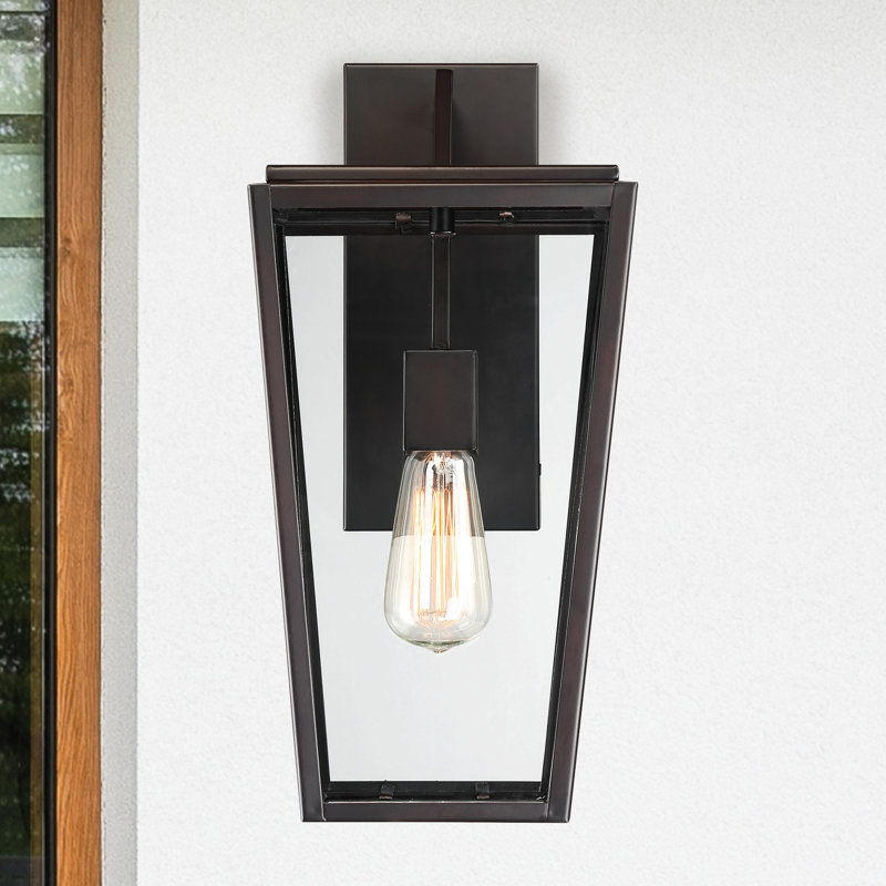 Lanterne murale d'extérieur breton anglais bronze, H 16,375 po x l 8 po x P 8 po
