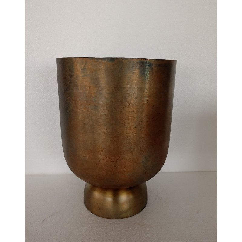 Vase de table en métal Harshveer, 9.45"
