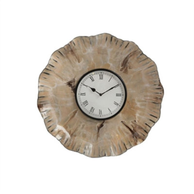 Horloge en métal
