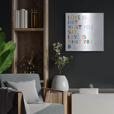 «Rainbow Words 1» par Moira Hershey, art mural en métal