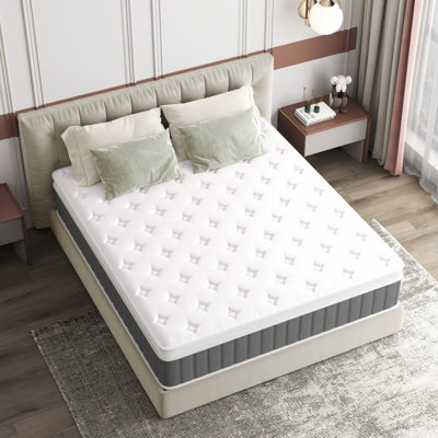 Chaudri 30cm Medium Gel Memory Foam Pocket Sprung 2000 Mattress