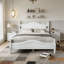Base de lit plateforme en bois, lit plateforme de style rétro avec support en lattes de bois-456549916-456549919