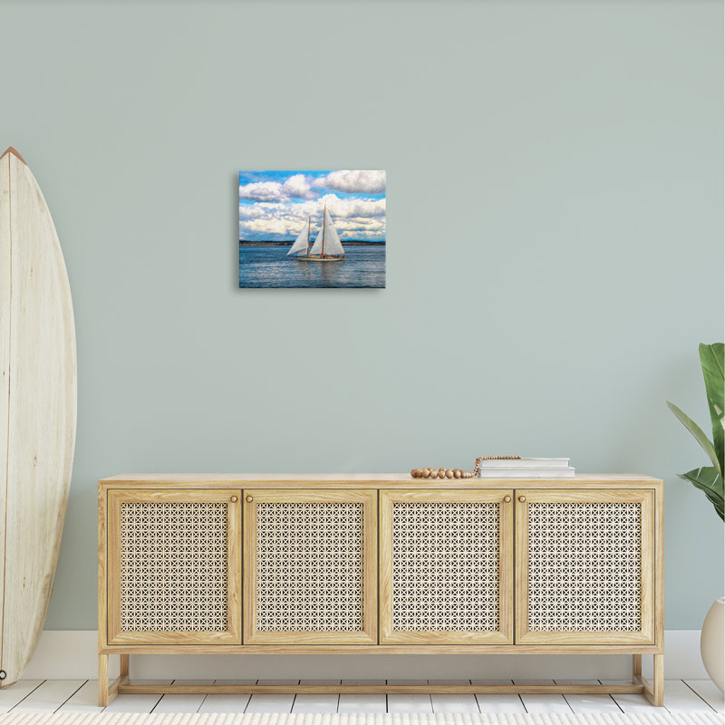 Voilier pittoresque flottant dans un océan de nuages blancs par Nan - Peinture, Toile tendue, L 20 po x H 16 po