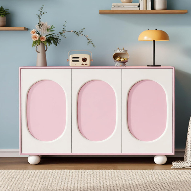 Buffet de style crème français, 35.43" H x 59.05" W x 15.74" D