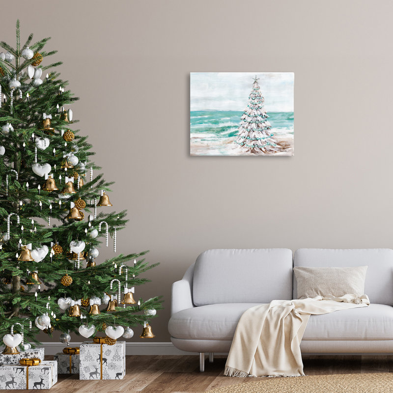 «Snowy Christmas Tree on Beach», art mural sur toile par Amanda Hilburn, H 24 po x l 30 po x P 1,5 po