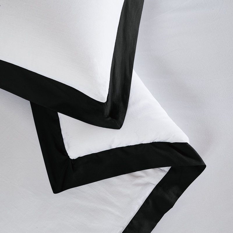 Ensemble d'édredon Brooklyn, White and Black, Édredon pour grand lit + 2 taies décoratives