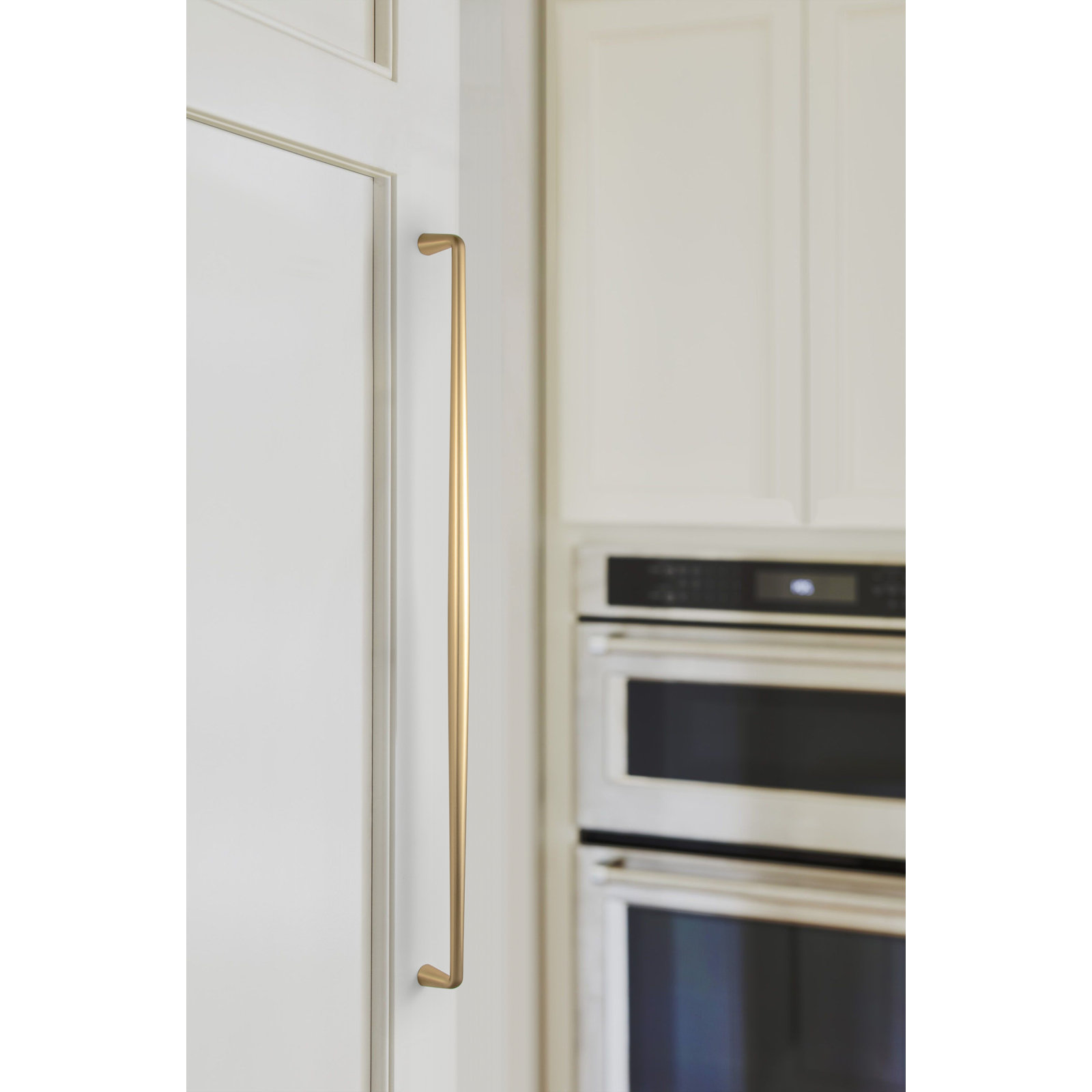Center Bar Cabinet Pull Multipack, 7 9/16", Antique Brass