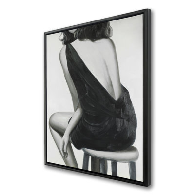 Pretty Woman Gray Livingroom Framed Canvas - Home Decor Art