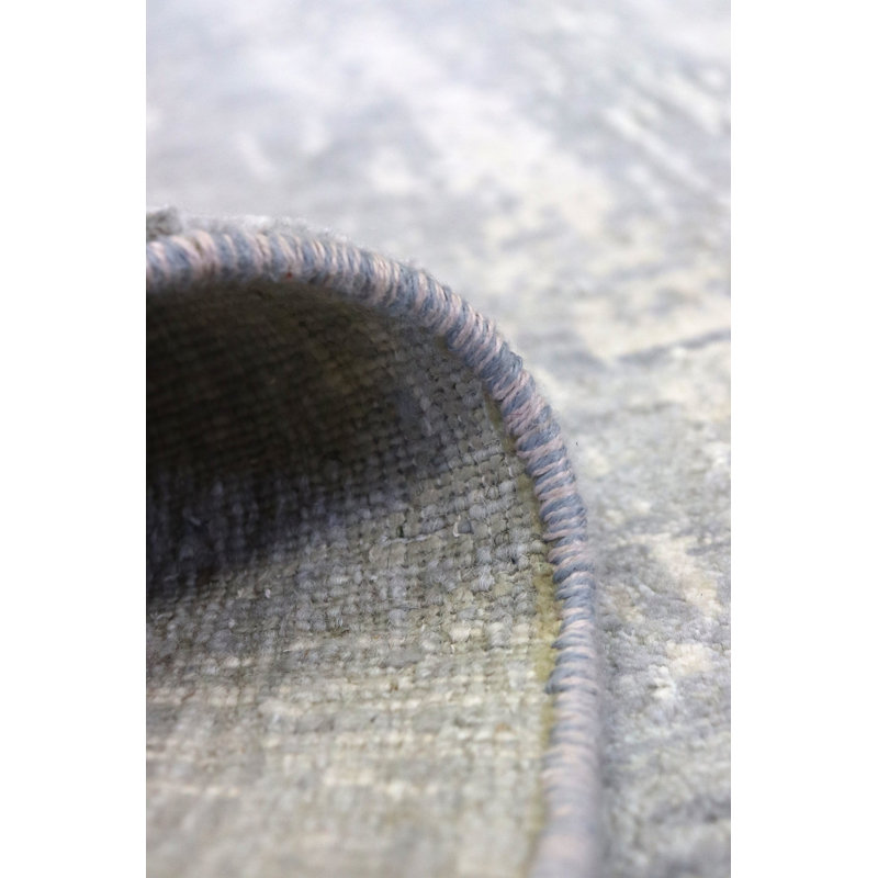 Cascading One-of-a-Kind 4'4" X 12' Area Rug