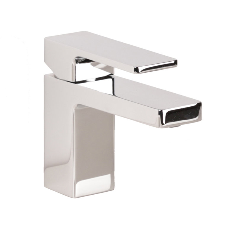 Eleganza Single Hole Bathroom Faucet, Polished Chrome