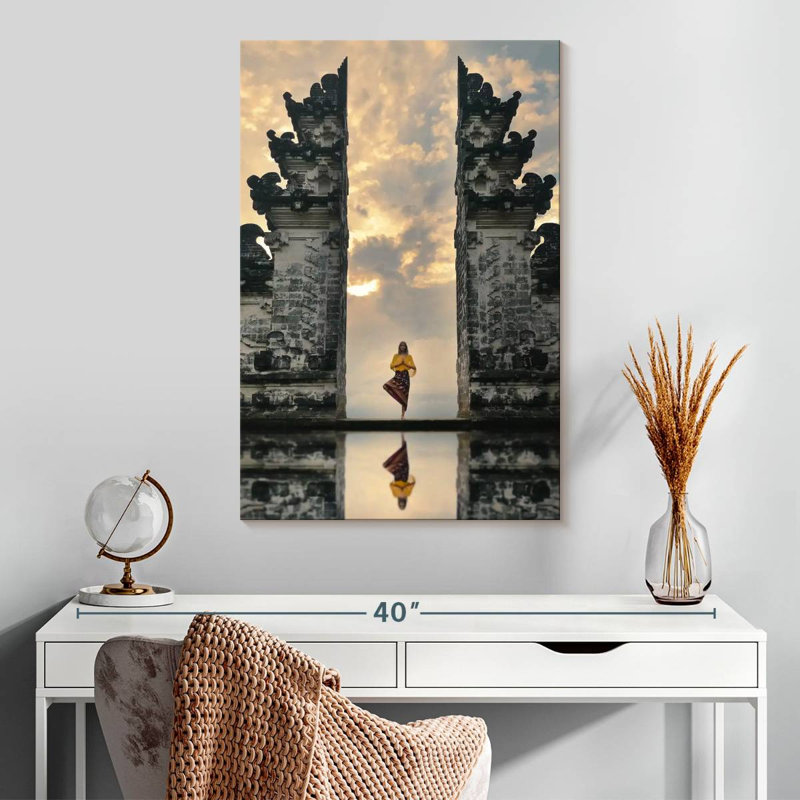 Méditation Lempuyang, H 30 po x l 20 po