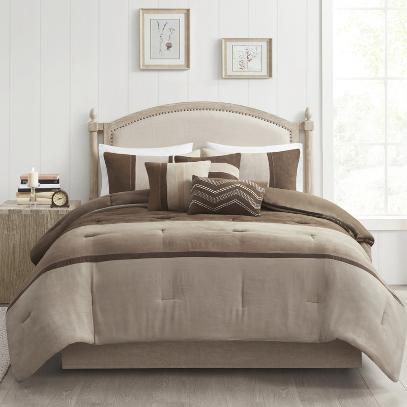 Édredon très grand Coral - Ensemble de literie tendance 7 pièces en faux suède, Coral