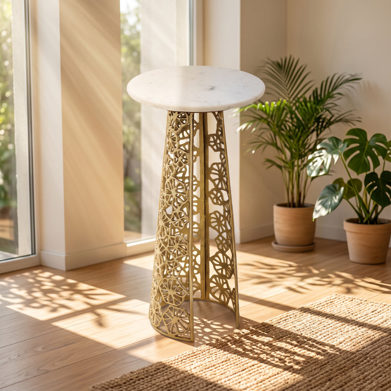 Table de bout en marbre blanc et aluminium l 11 po x P 11 po x H 21,25 po ExpoBazar