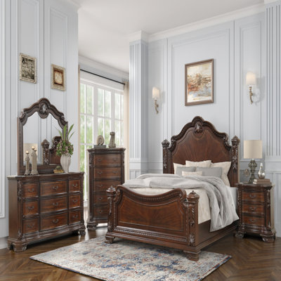 Commode à 5 tiroirs de style traditionnel avec poignées de tiroir en métal en bois de noyer