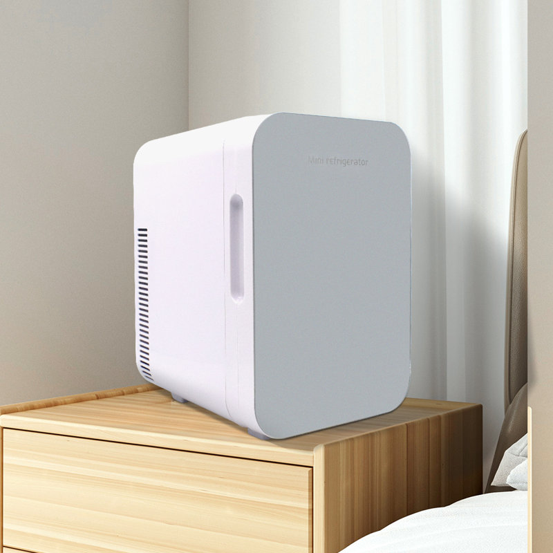 Belfry Kitchen Luellen 0.012m³ L Freestanding Mini Fridge with Freezer