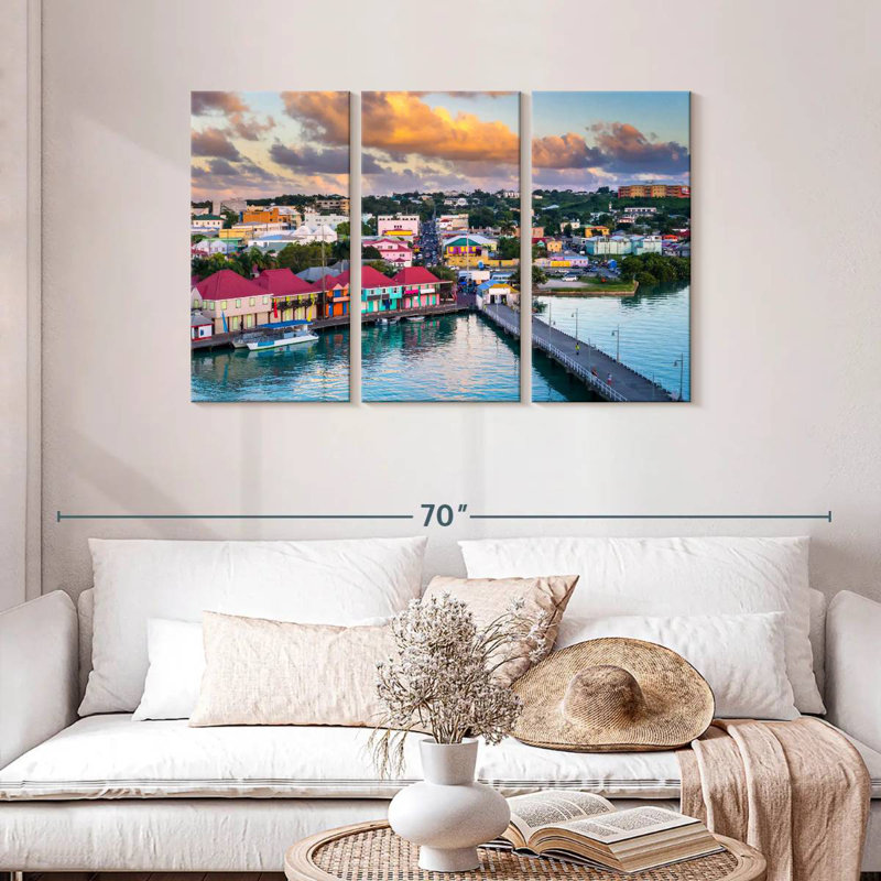 Sebbie St. John's, 28" H x 45" W