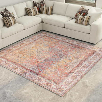 Bungalow Rose Sarah Timeless Rug