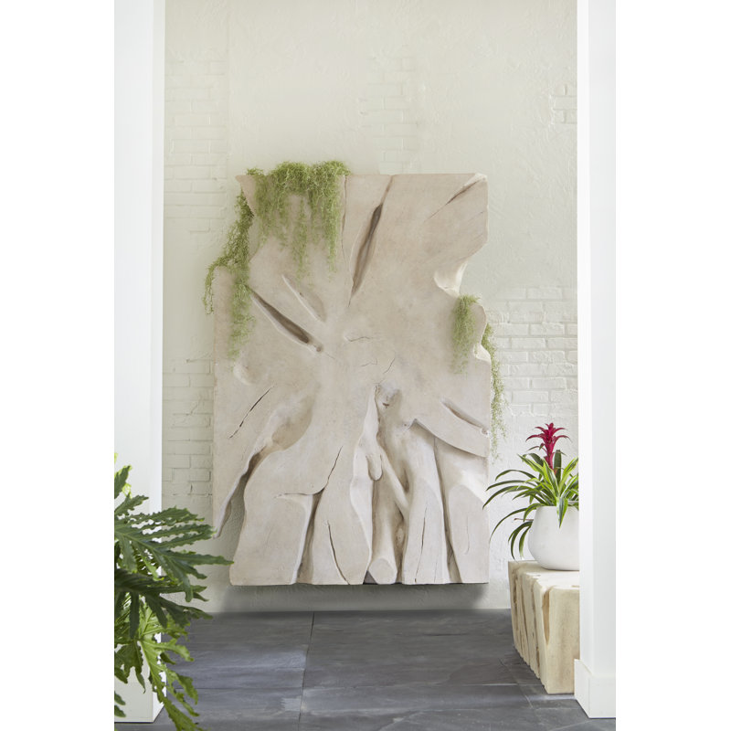 LG Wall Décor