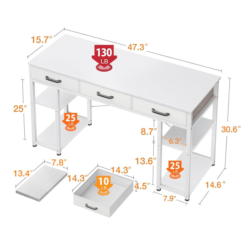 Petit bureau d'ordinateur