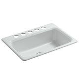Bakersfield™ 31" L x 22" W Undermount Kitchen Sink