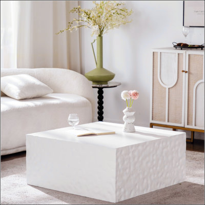 Table basse carrée
