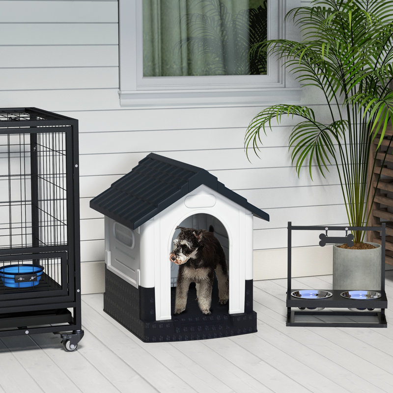 Plastic Dog House, Grey, 66cm H x 64.5cm W x 57cm D