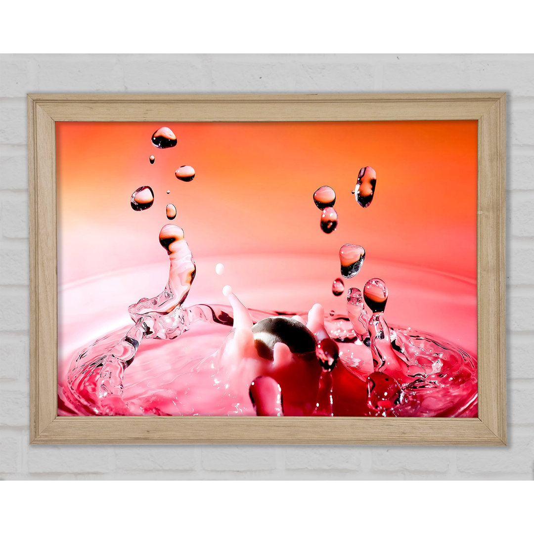 Pink Water Splash - Einzelner Bilderrahmen Kunstdrucke