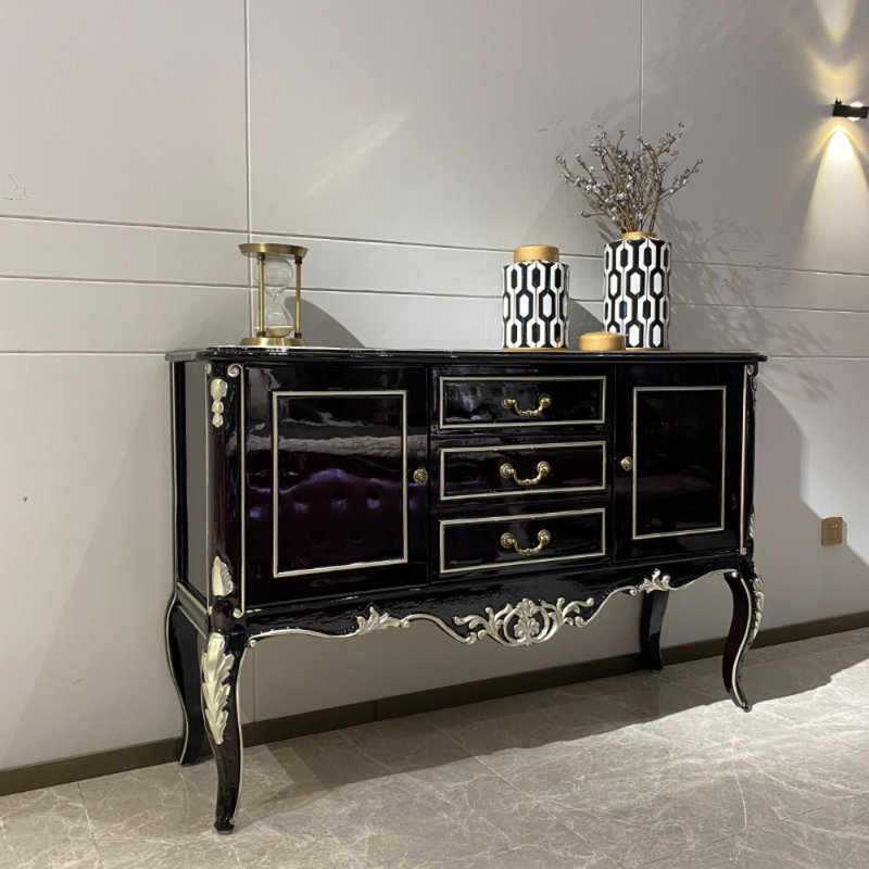 Buffet de restaurant, Noir