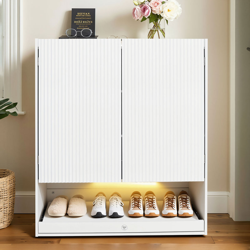 Armoire à chaussures à 4 niveaux 16 paires avec 2 portes, tablettes réglables et capteur intelligent, tiroir mains libres activé par le pied pour le vestibule, le couloir