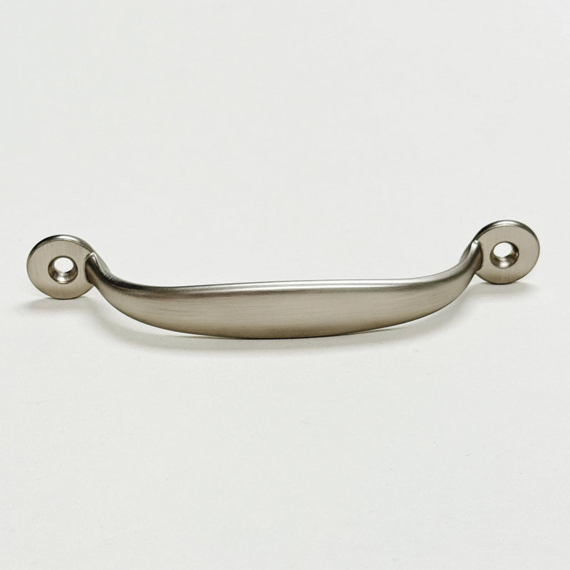 Everly Bar / Handle Pull, Brushed Nickel