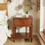 Table d'appoint moderne avec rangement