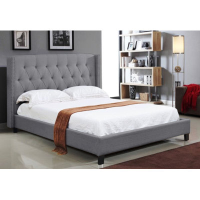 Lit ivoire en lin avec détails cloutés, support de matelas inclus. Très grand: 78 po