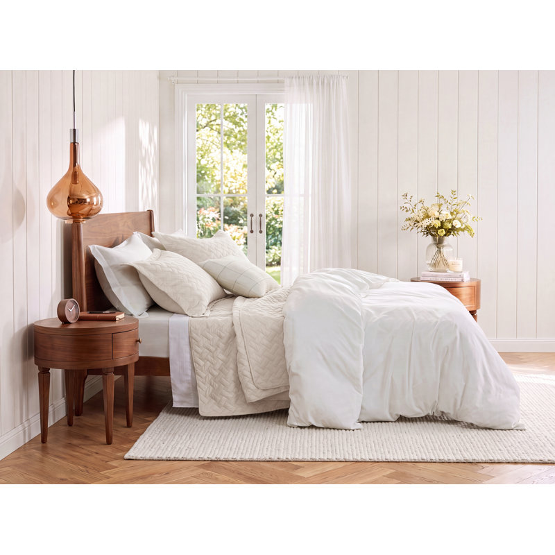 Best Seller Quilted Blanket - Textured Weave Pattern, Airy Lightweight Bed Covering,85gsm, Queen Quilt + 2 Standard Shams