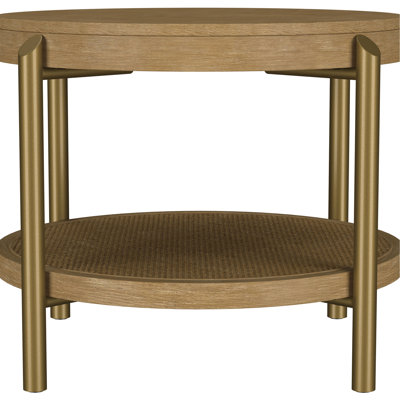 Table d'appoint ronde avec rangement, fini sablée, bois d'hévéa, étagère, pieds en métal. Parfait pour la décoration de votre salon. Style bord de mer, naturel et tressé.