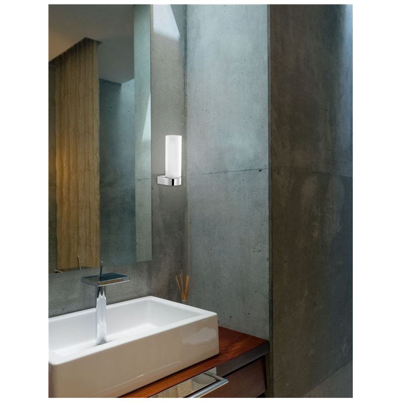 Brittaney Armed Sconce