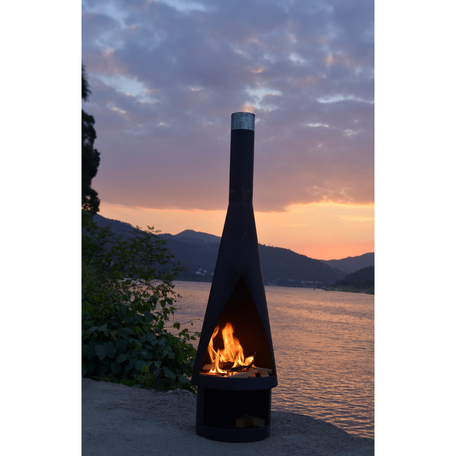 Zaymar Iron Wood Burning Outdoor Chiminea
