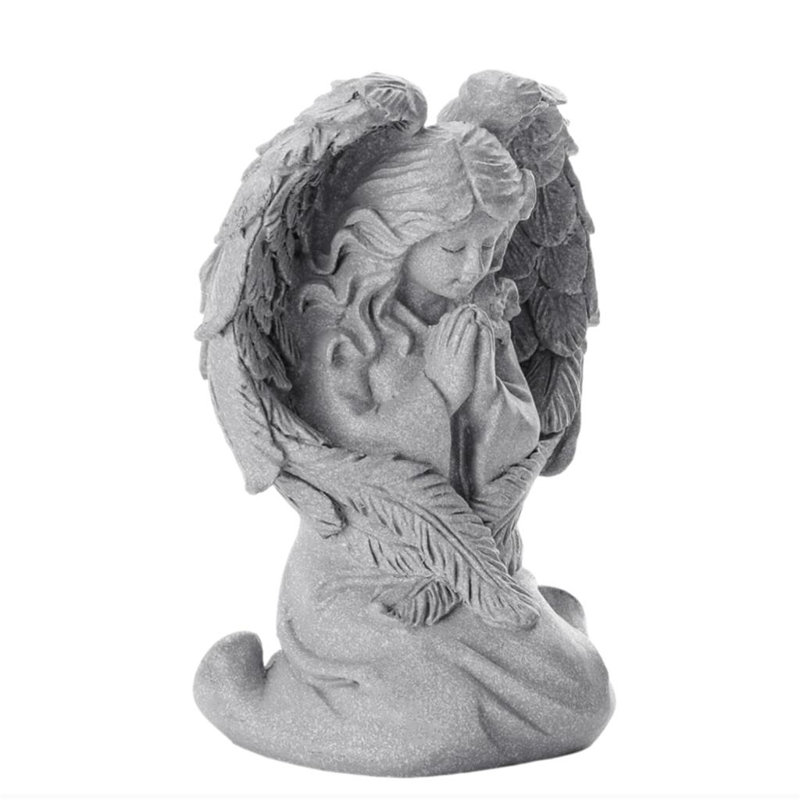 Figurines & Sculptures