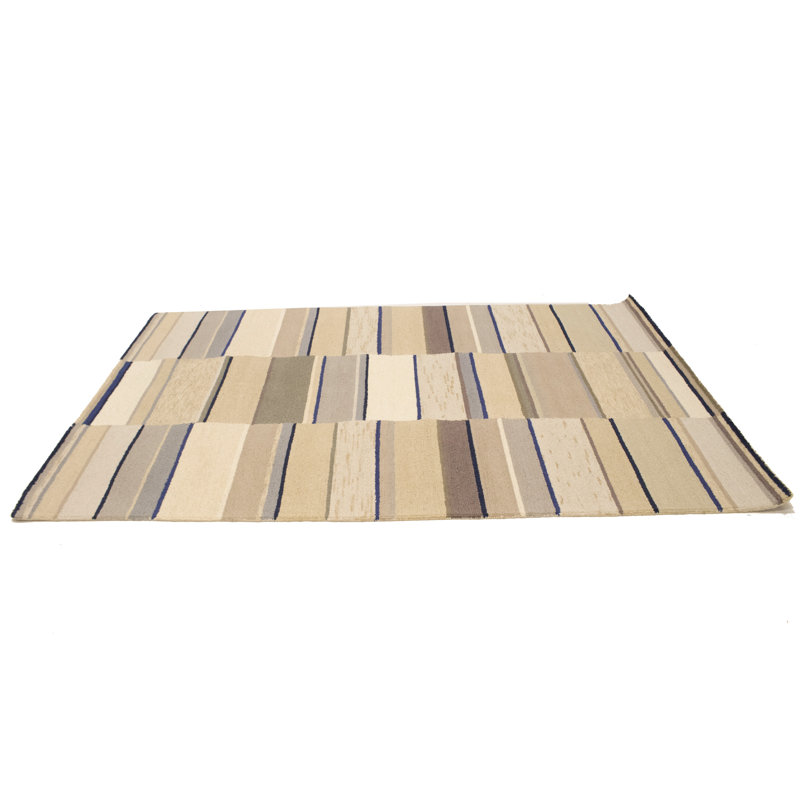 Tapis rayé multicolore en laine touffetée à la main