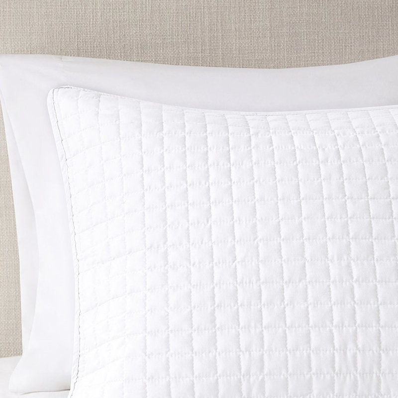 White 3 Piece Reversible Quilt For Square Check Pattern, Filling, Cleanable Design, ,