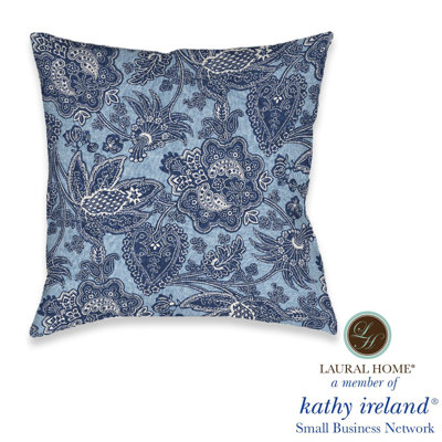 Oreiller décoratif d'extérieur à motif floral bleu 18 po x 18 po kathy ireland