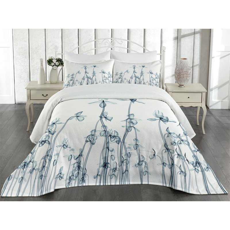 Twin White Quilted Bedspread Set with Floral Design