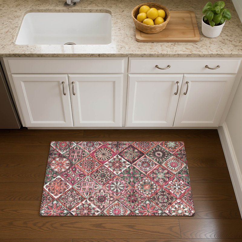 Premium Machine Washable Mayfield AMF2256 Panels Rug, 1'8" x 2'6", Blush