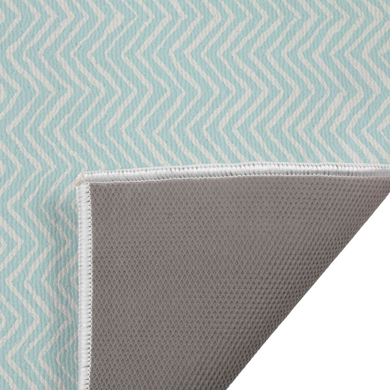 Chevron Snug Outdoor Doormat, Light Blue/Blue, 17" W x 24" L