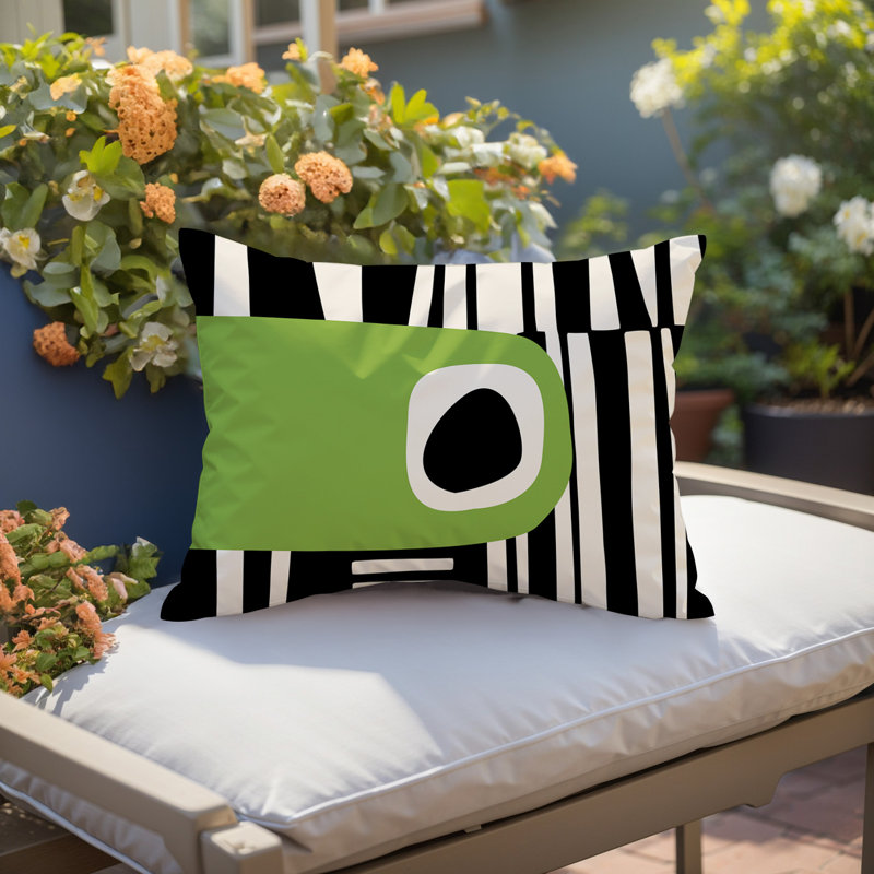 Oreiller rectangulaire réversible intérieur / extérieur Jina, Chartreuse / noir / blanc cassé, H 14 po x l 20 po