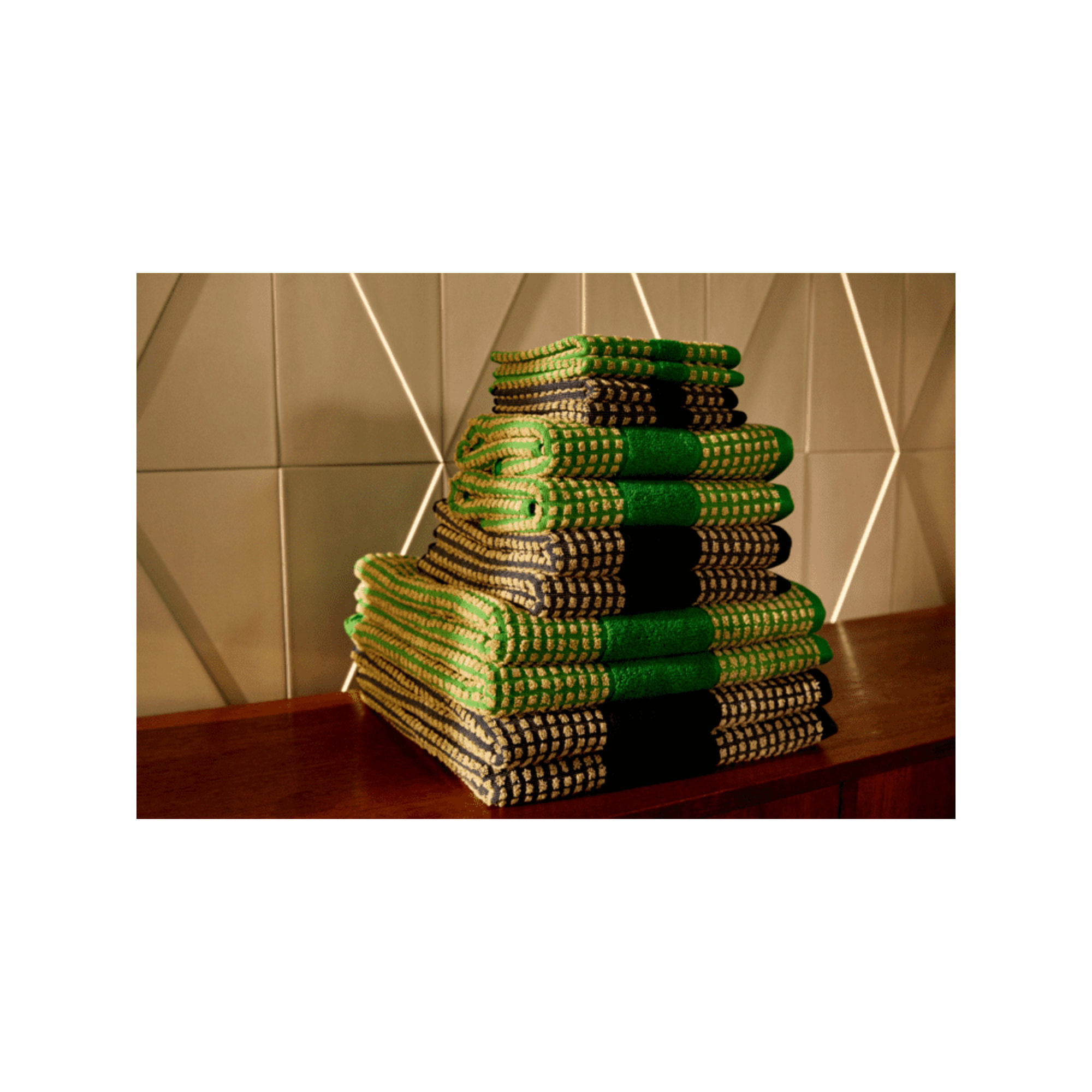 Check Bath Towel 27.6" X 55.1" Sand, Green/Sand