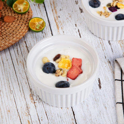 8oz Porcelain Ramekins Set of 8 – Oven Safe & Stackable Souffle and Creme Brulee Dishes – Custard Cups and Dessert Bowls for Baking, Appetizers, Dips – Black