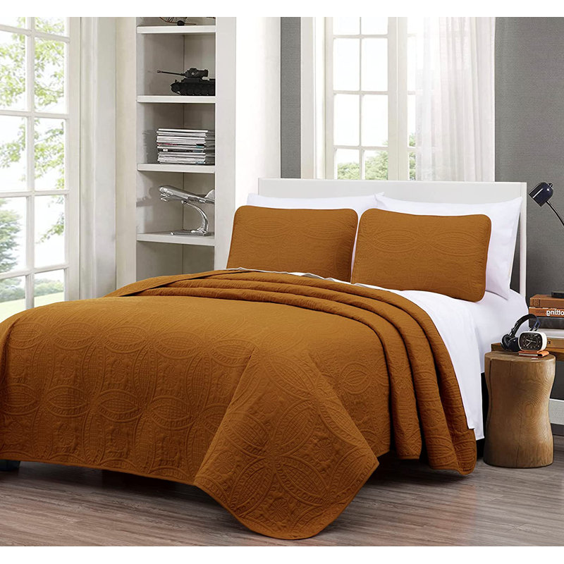 Austin Microfiber Reversible 3-Piece Coverlet / Bedspread Set, Queen Coverlet / Bedspread + 2 Standard Shams, Khaki